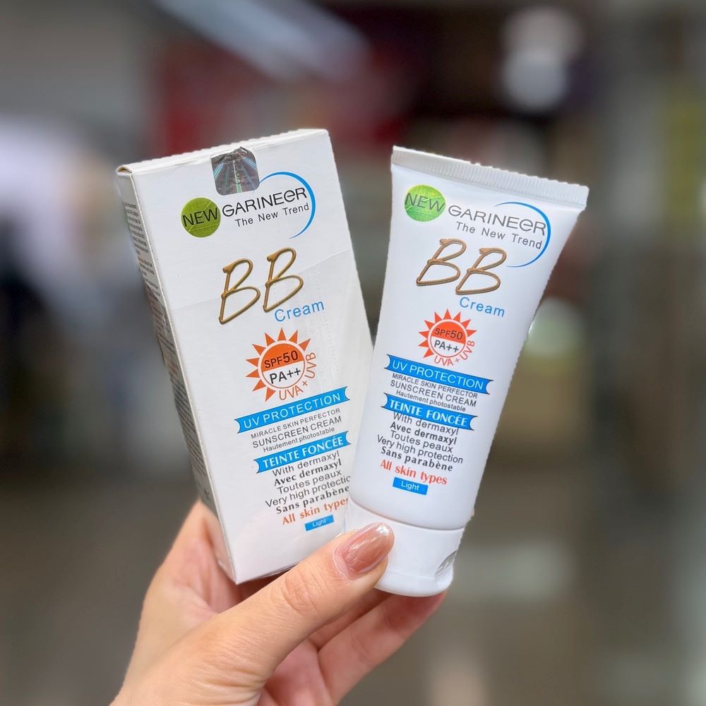بی بی کرم BB ضد آفتاب رنگی SPF 50 اصل تضمینی (هلال آبی)